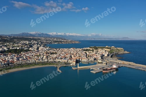 Preview: Historic town and harbor on an island
