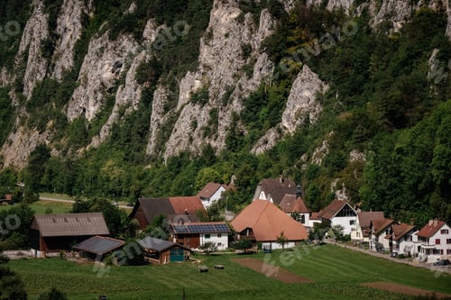Preview: Summer view of a beautiful apline village in Switzerland