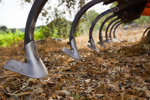 Preview: plow doing field work