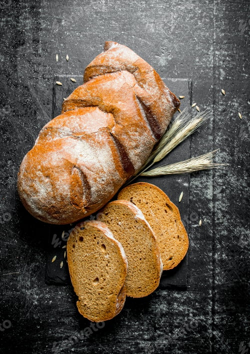 Preview: Pieces of fresh rye bread.