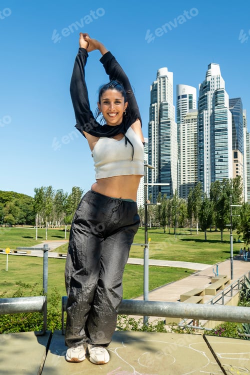 Preview: Dynamic dancer bringing energy to a green city space