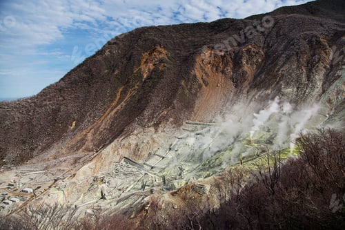 Preview: Hot springs in Owakudani, Japan