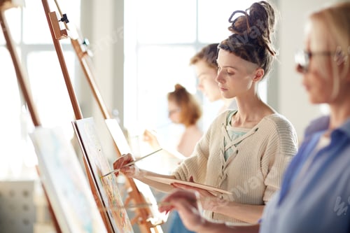 Preview: Painting in studio
