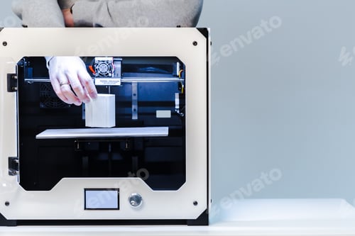 Preview: 3d printing in progress