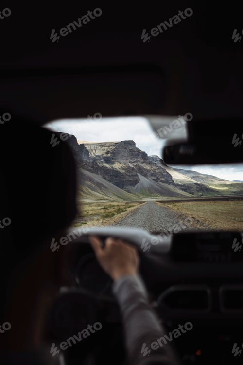 Preview: Road trip in Iceland
