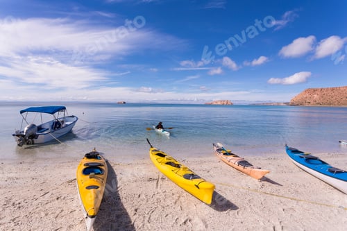 Preview: colorful kayaks, Isla Espiritu,Sea of Cortes