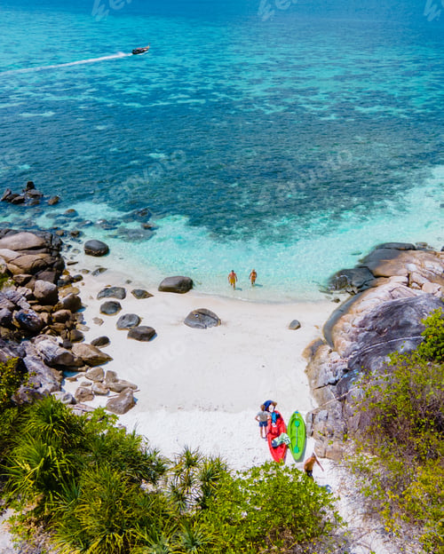 Preview: Kla Island Koh Lipe Thailand a small island of the coast of Ko Lipe with a coral reef
