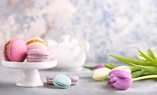 Preview: macaroons with different flavors for dessert