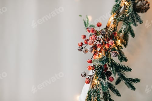 Preview: Beautiful Christmas ornaments for the holidays.