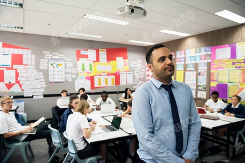 Preview: Diversity students learning in the classroom