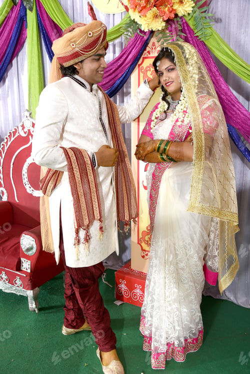 Preview: Indian Bride and Groom, Traditional marriage ceremony.