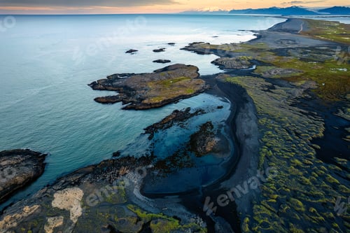 Preview: Landscape with Atlantic ocean and black sand beach in wilderness on summer at Iceland