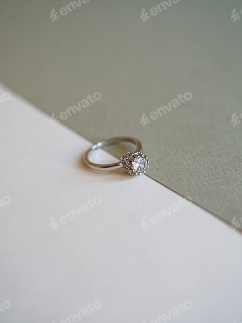 Preview: engagement ring