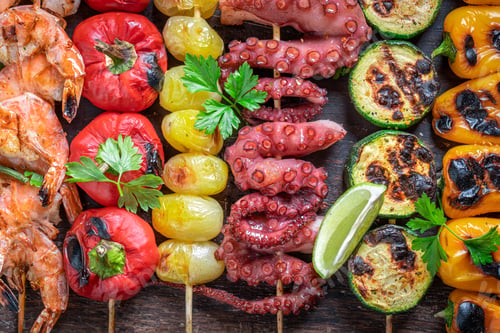 Preview: Hot grilled skewer with vegetables and seafood.