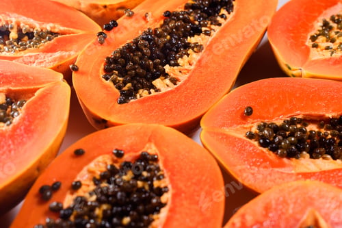 Preview: Papaya with black seeds