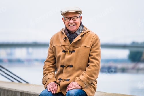 Preview: Happy senior man