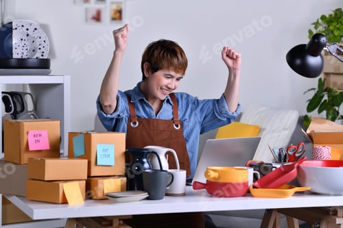 Preview: Woman business owner
