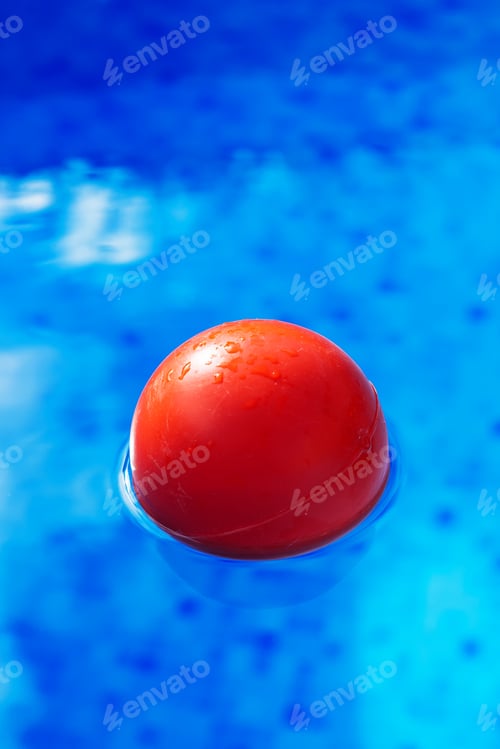 Preview: Red ball in swimming pool