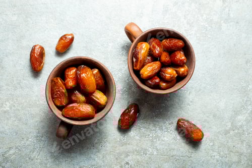 Preview: Dried Medjoul date fruit