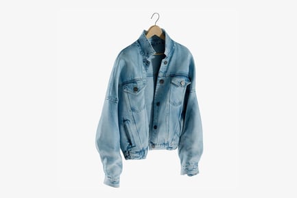 Preview: Women's Oversized Light Wash Denim Jacket