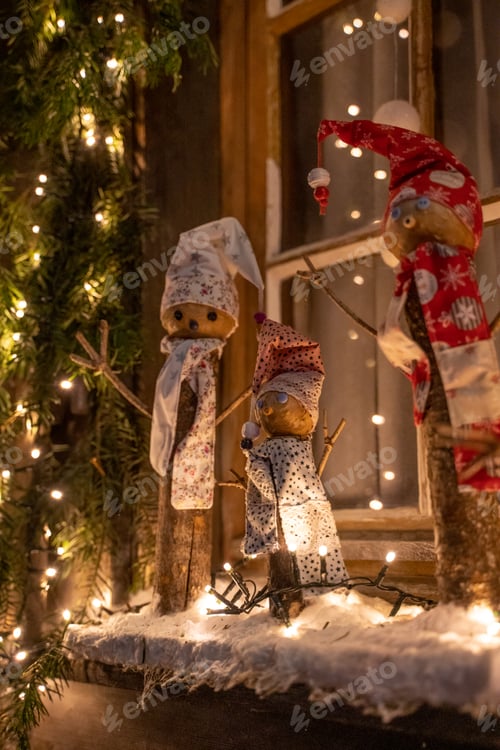 Preview: Rustic Christmas decorations and fairy lights