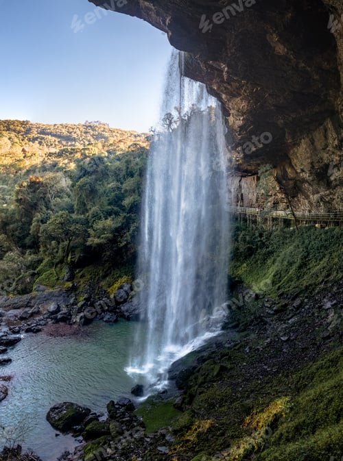 Preview: Salto Ventoso Waterfall - Farroupilha, Rio Grande do Sul, Brazil