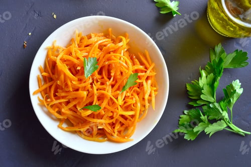 Preview: Healthy carrot salad