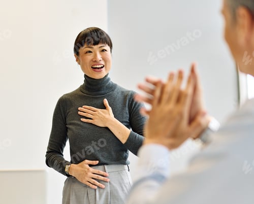 Preview: Young business people working in the office