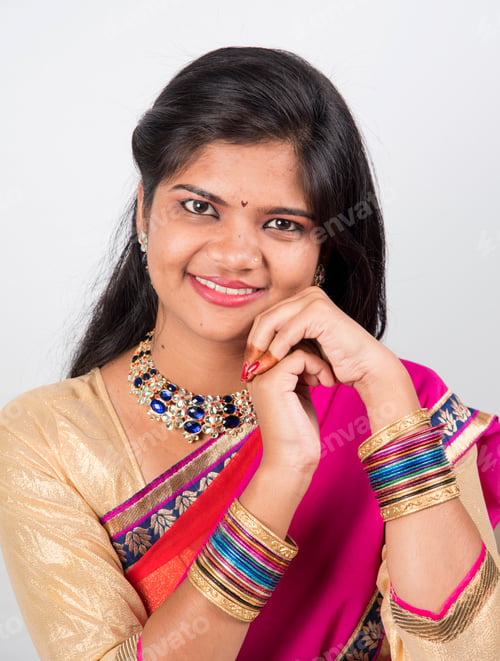 Preview: Portrait of beautiful indian girl