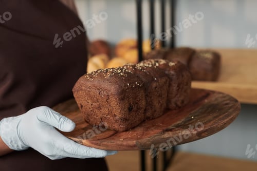Preview: Baking homemade bread