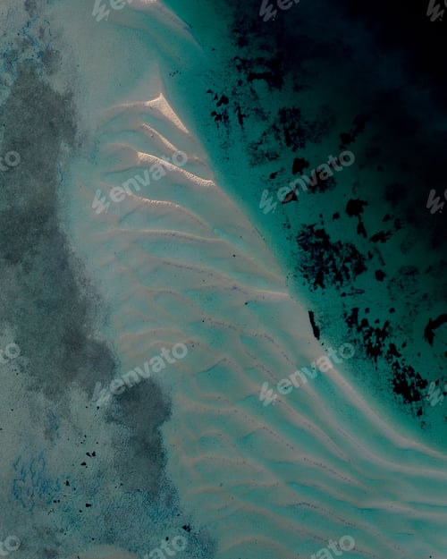 Preview: A coastal sand formation