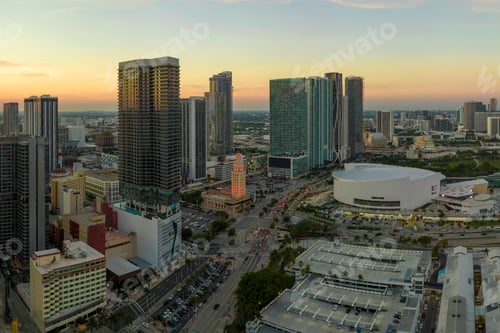 Preview: Evening urban landscape of downtown district of Miami Brickell in Florida, USA.