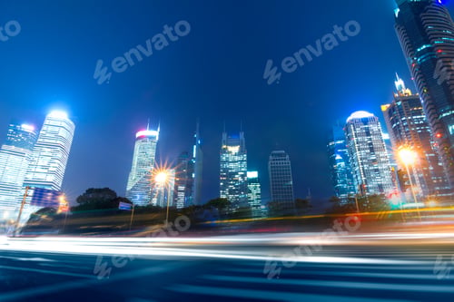Preview: Fast moving cars at night