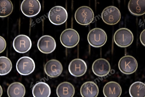 Preview: Old vintage typewriter keys