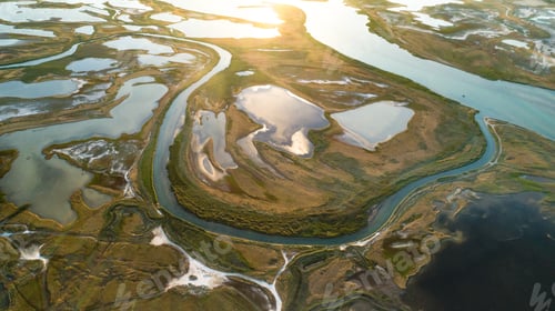 Preview: Unusual islands on a beautiful lake