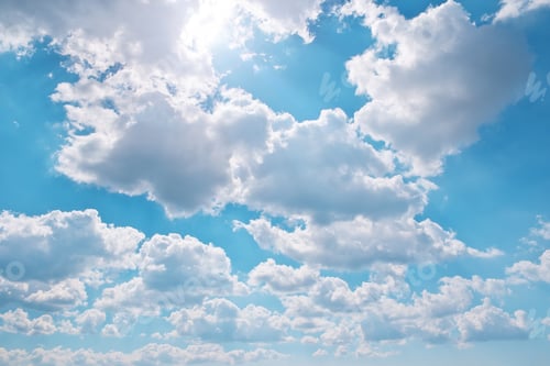 Preview: Deep blue sky and summer sun.