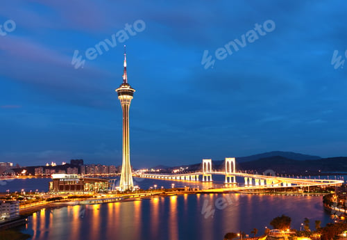 Preview: Macau at night