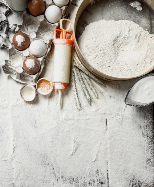Preview: Tools and ingredients for the dough.