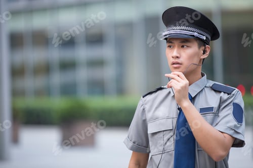 Preview: Security staff