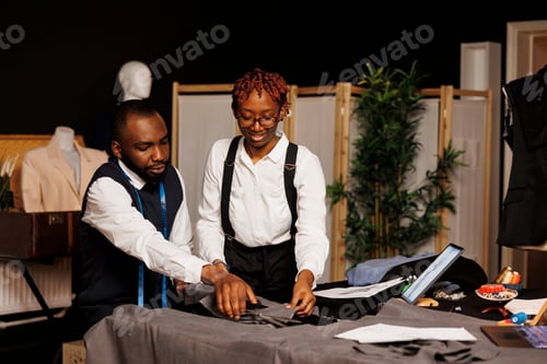 Preview: Precise suitmaking in tailoring studio