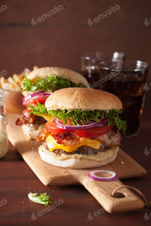 Preview: bacon cheese burger with beef patty tomato onion