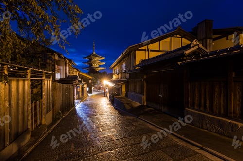 Preview: Kyoto city at night