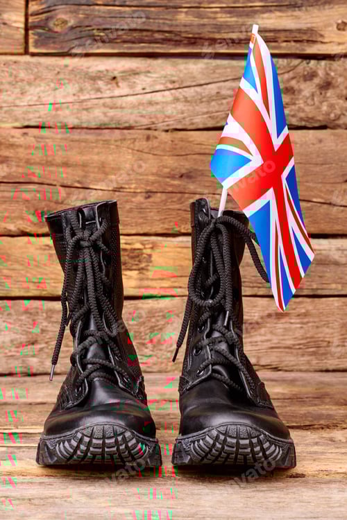 Preview: Pair of black combat boots with britain flag