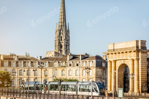 Preview: Bordeaux city in France