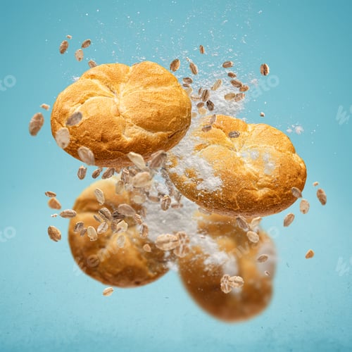 Preview: Delicious buns flying in air