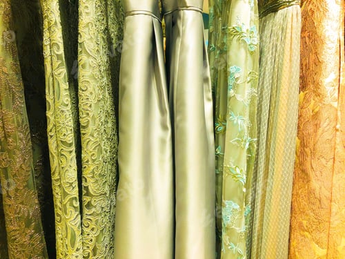 Preview: Dresses
