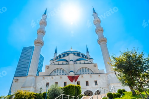 Preview: The impressive Namazgah Mosque Tirana near Skanderbeg Square in Tirana. Albania