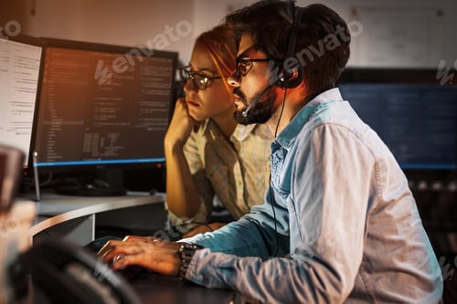 Preview: programmers work late at night