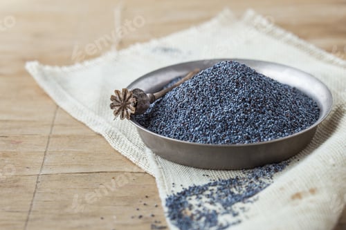 Preview: High quality poppy seed in linen sack close up. Small beautiful bag with poppy seed