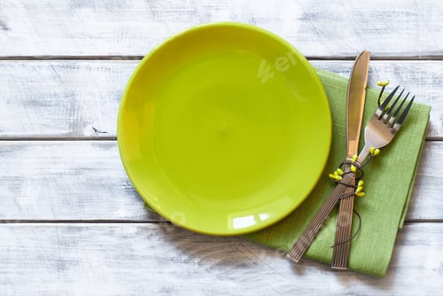 Preview: Spring table setting